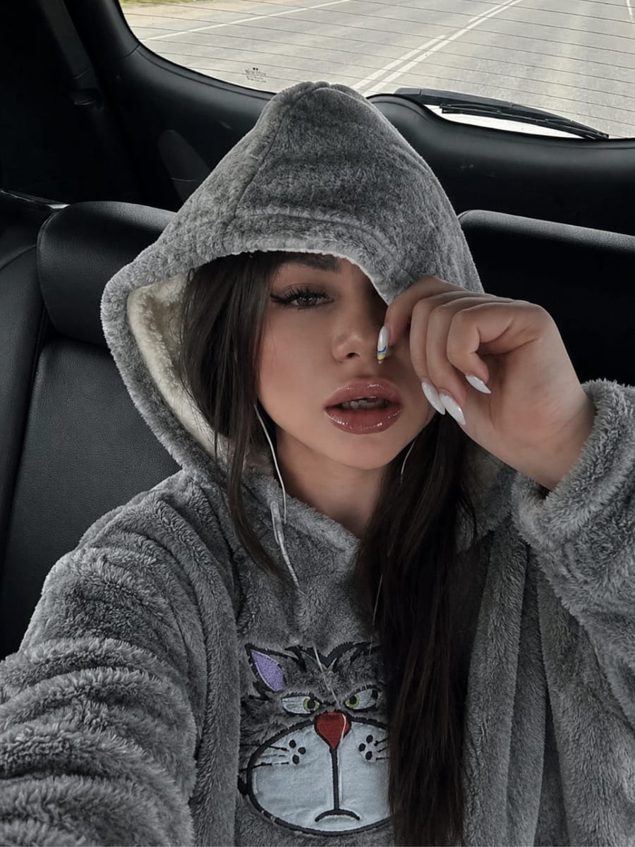 Hoodie Térmico — vientos de agosto